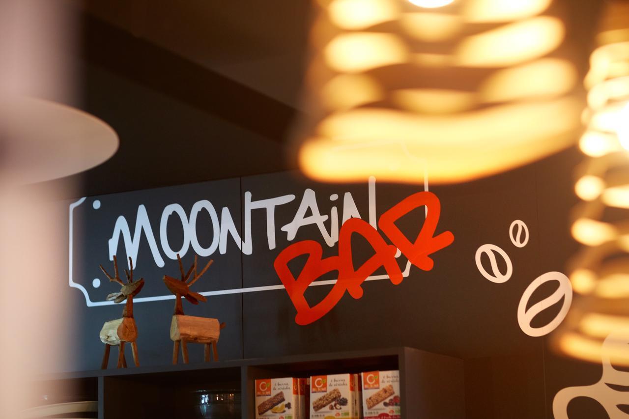 Moontain Hostel Oz ภายนอก รูปภาพ