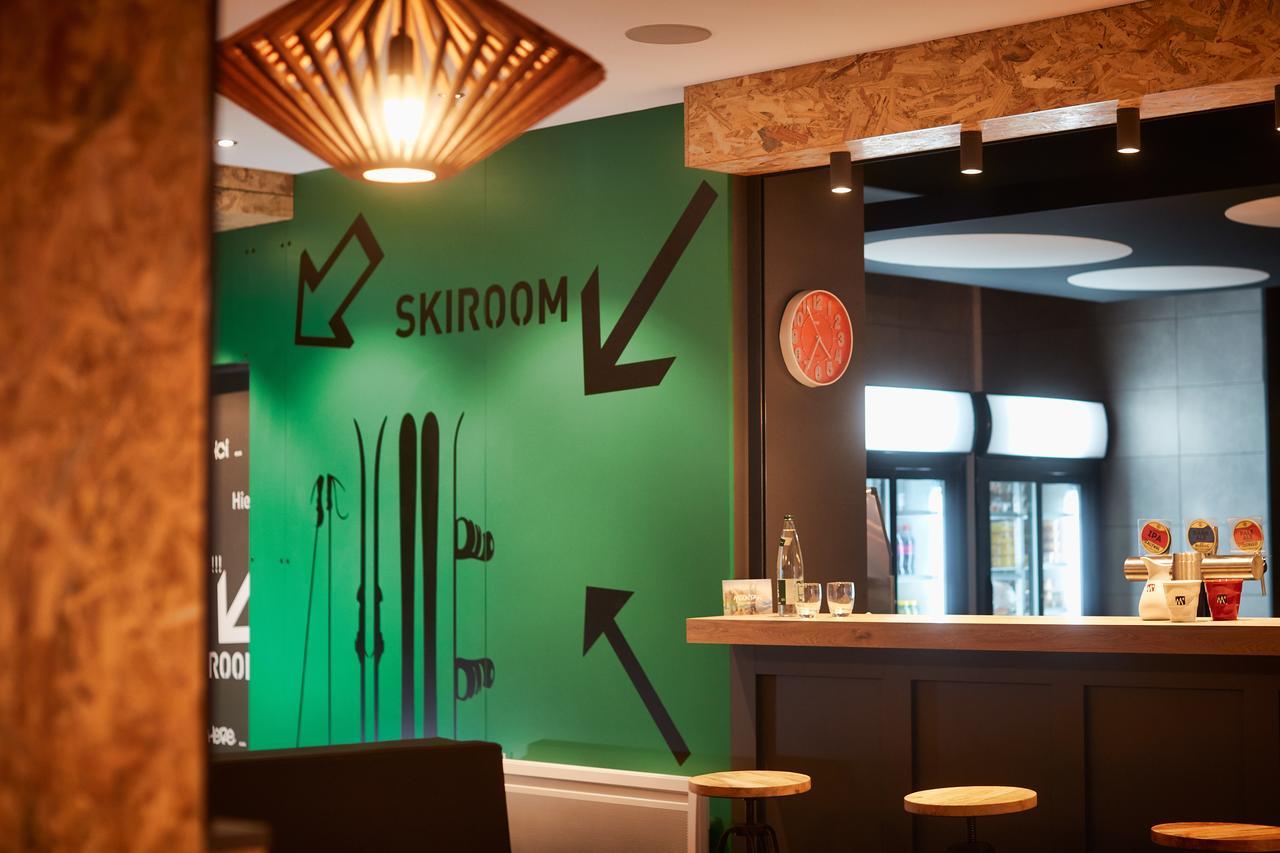 Moontain Hostel Oz ภายนอก รูปภาพ