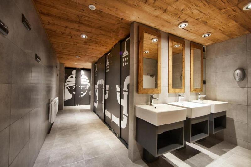 Moontain Hostel Oz ภายนอก รูปภาพ